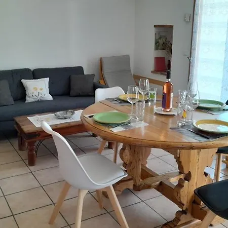 Holiday home Maisonnette Le Cabanon Sainte-Jalle