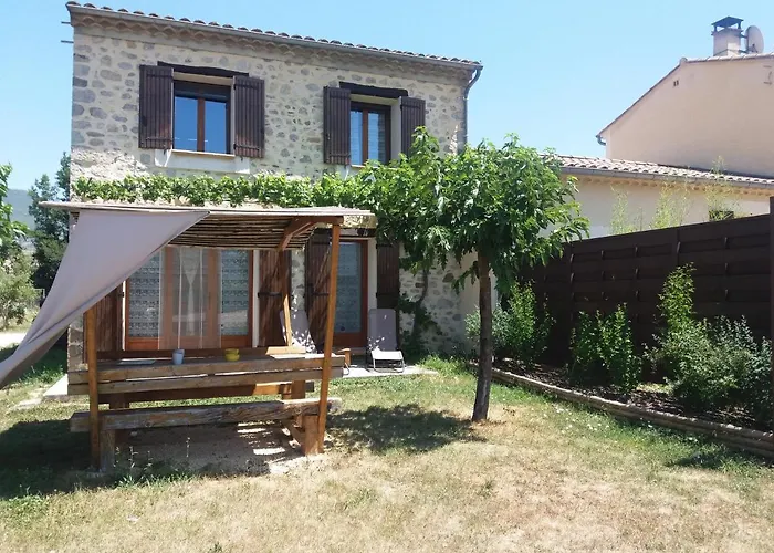 Maisonnette Le Cabanon Sainte-Jalle